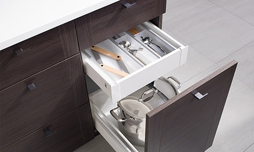 Custom cabinet doors and drawers