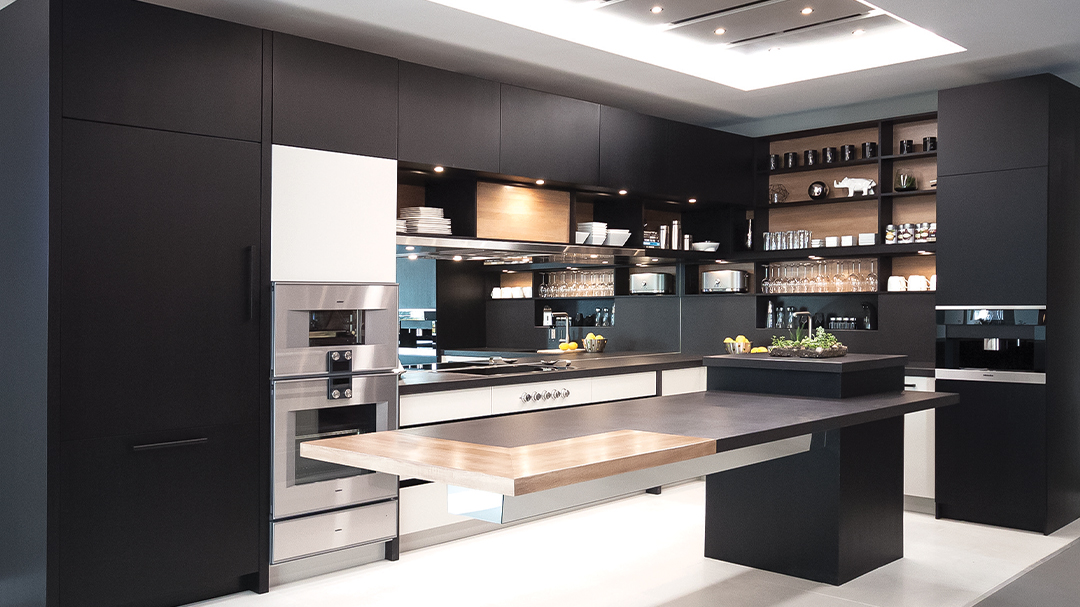 Learn the Benefits of Working with a Specialized Kitchen Designer and Installation Team