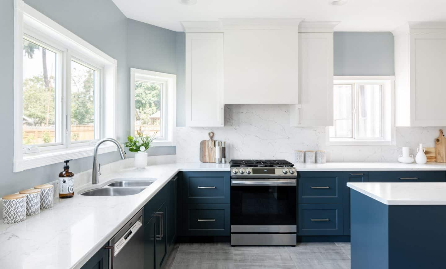 Custom Kitchen Cabinetry in Ottawa | Tailored to You | OakWood